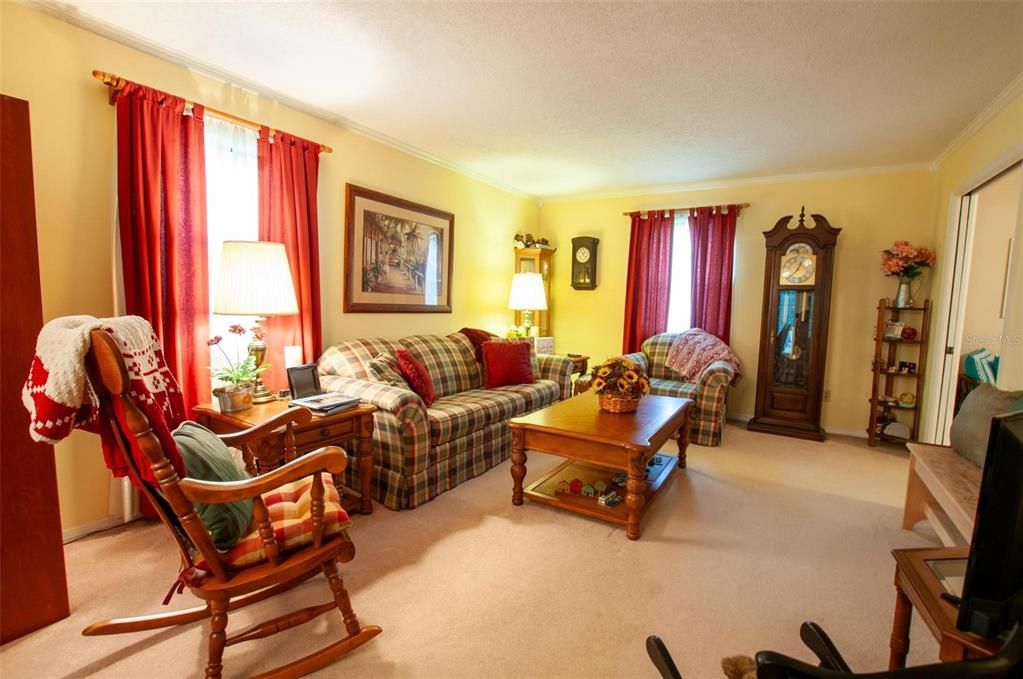 待售: $699,000 (5 贝兹, 3 浴室, 3148 平方英尺)