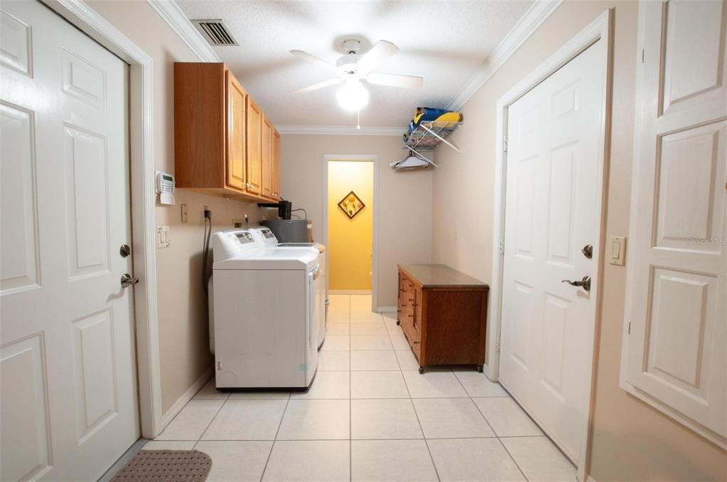 待售: $699,000 (5 贝兹, 3 浴室, 3148 平方英尺)