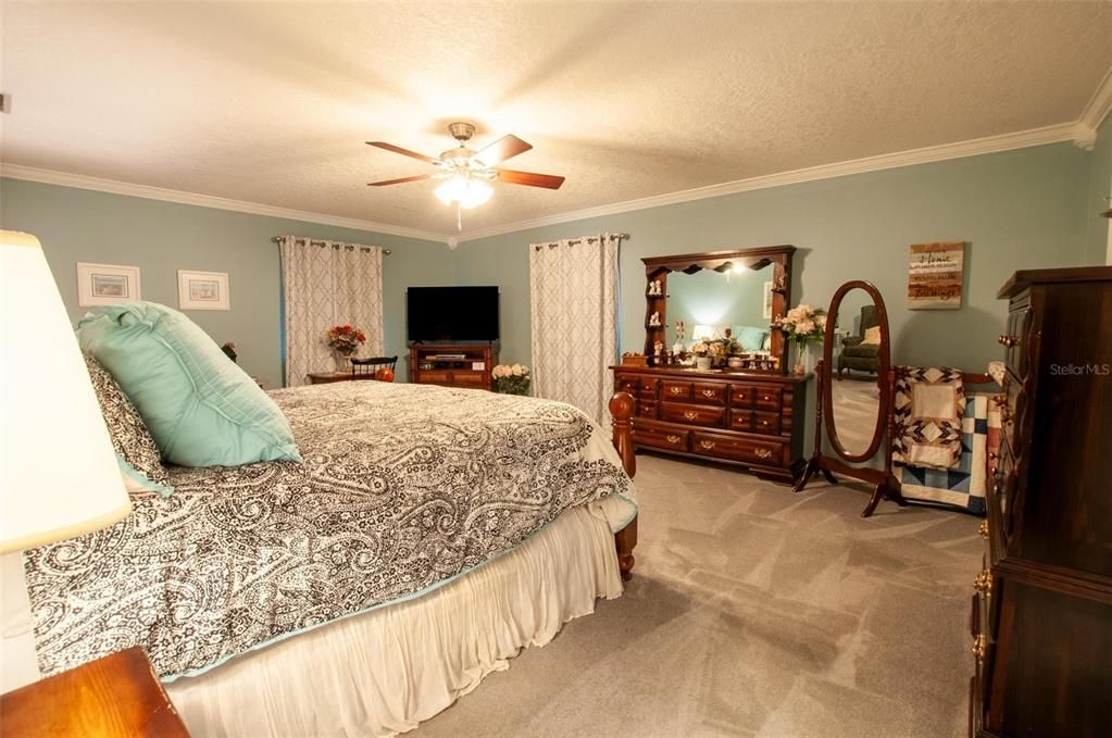 待售: $699,000 (5 贝兹, 3 浴室, 3148 平方英尺)