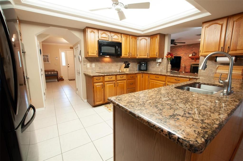 待售: $699,000 (5 贝兹, 3 浴室, 3148 平方英尺)