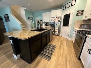 For Rent: $2,700 (5 beds, 3 baths, 2556 Square Feet)