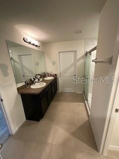 For Rent: $2,700 (5 beds, 3 baths, 2556 Square Feet)