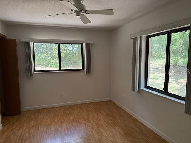 Active With Contract: $285,000 (3 beds, 2 baths, 2120 Square Feet)