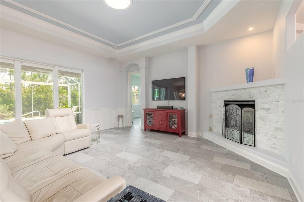 For Sale: $830,000 (3 beds, 3 baths, 2536 Square Feet)