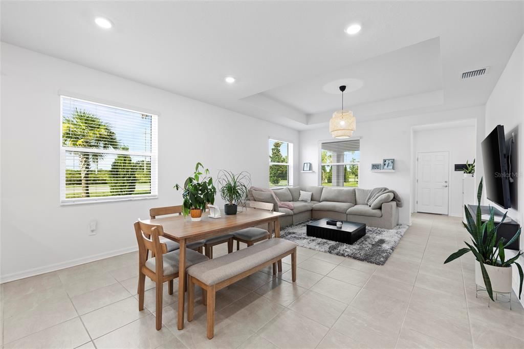 En Venta: $450,000 (3 camas, 2 baños, 1743 Pies cuadrados)