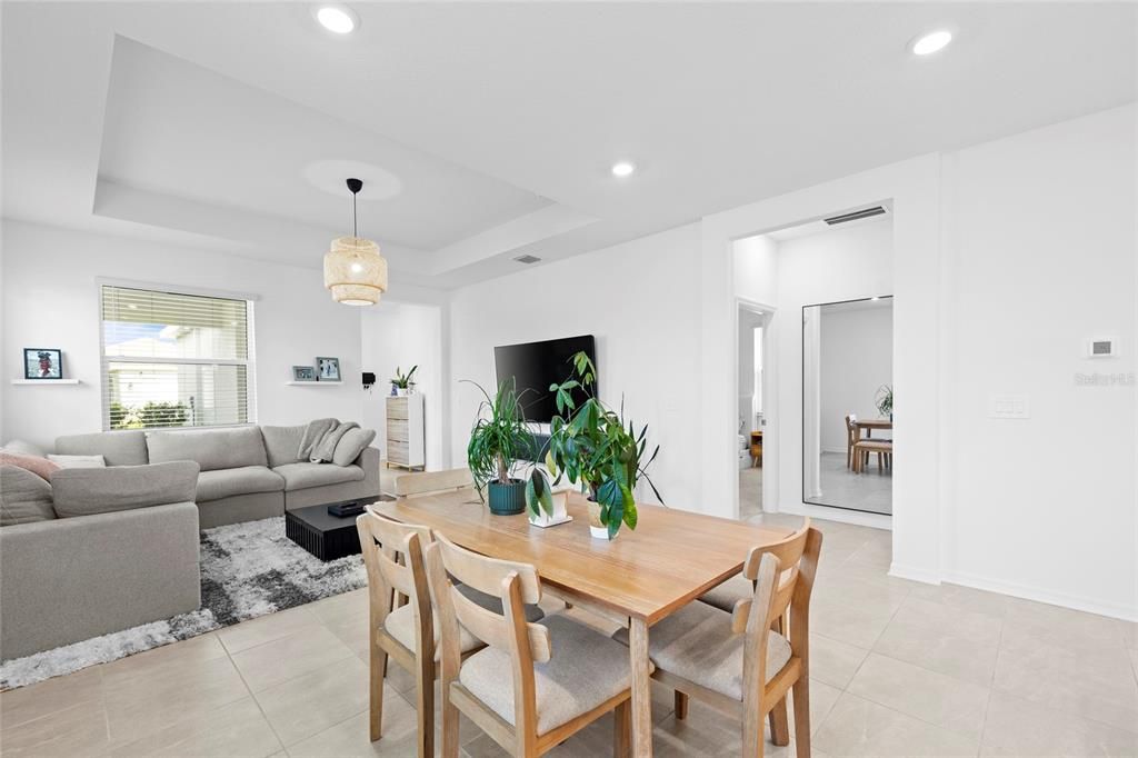 En Venta: $450,000 (3 camas, 2 baños, 1743 Pies cuadrados)