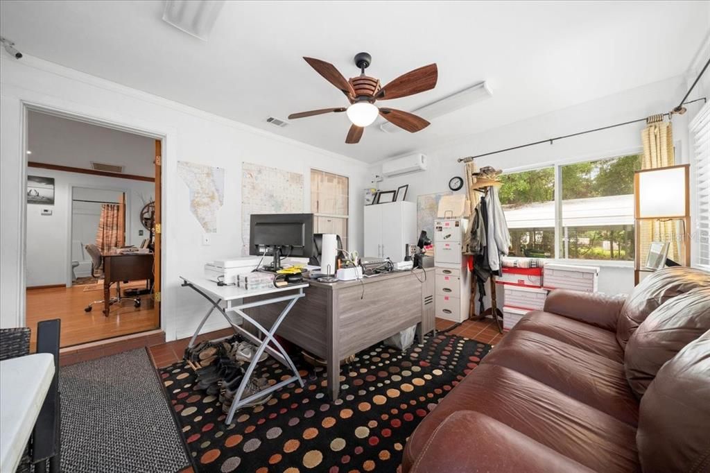 На продажу: $750,000 (3 спален, 2 ванн, 1426 Квадратных фут)