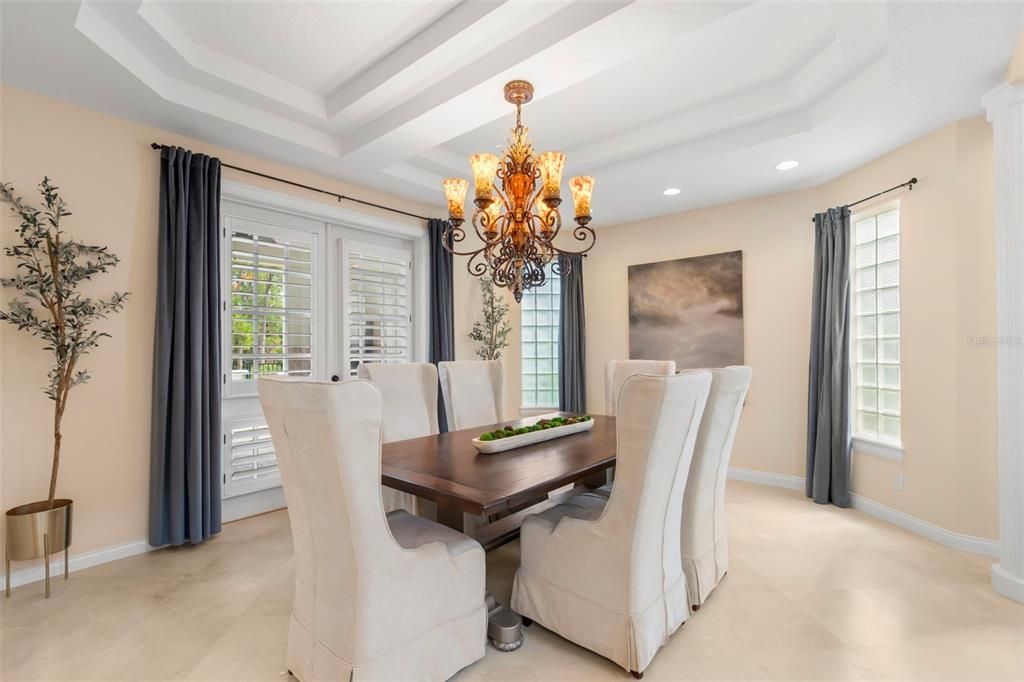 For Sale: $1,949,000 (5 beds, 5 baths, 5284 Square Feet)