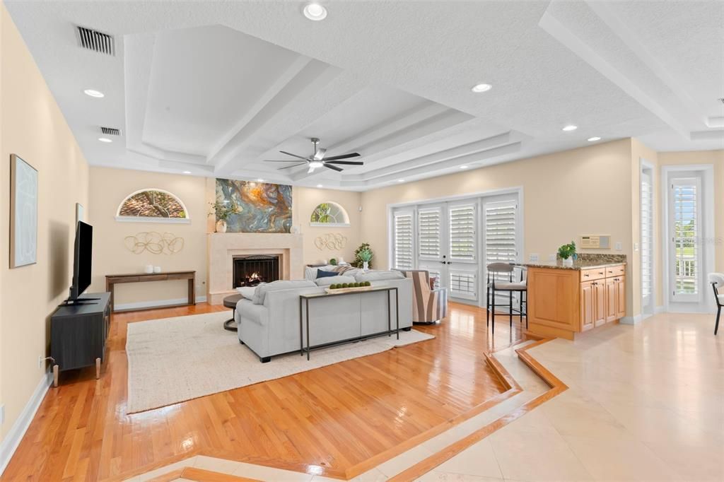 For Sale: $1,949,000 (5 beds, 5 baths, 5284 Square Feet)