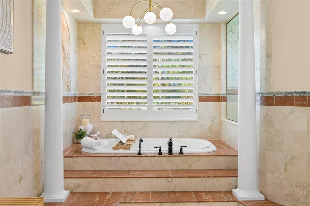 For Sale: $1,949,000 (5 beds, 5 baths, 5284 Square Feet)