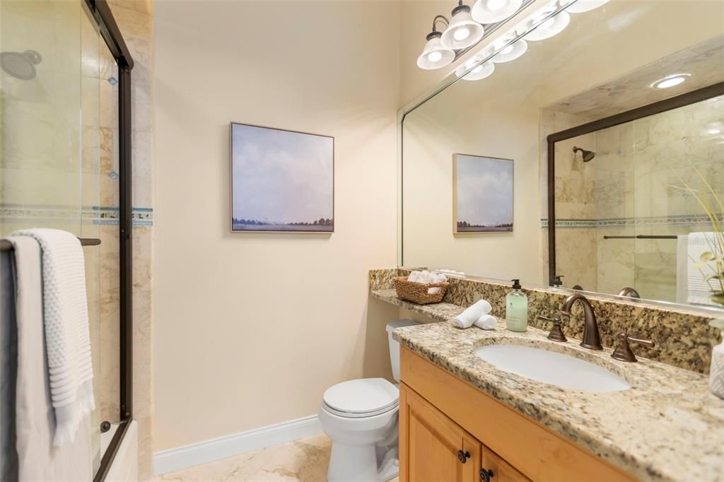 For Sale: $1,949,000 (5 beds, 5 baths, 5284 Square Feet)