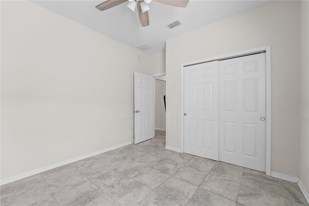 For Sale: $309,000 (2 beds, 2 baths, 1637 Square Feet)