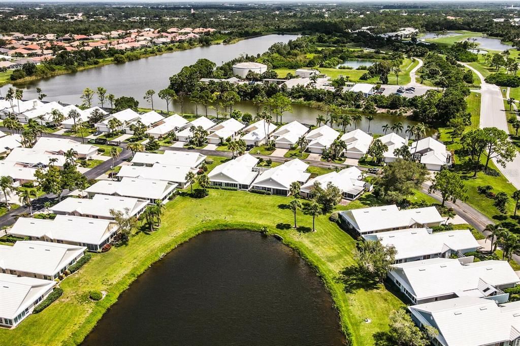 Под контрактом: $295,000 (2 спален, 2 ванн, 1492 Квадратных фут)