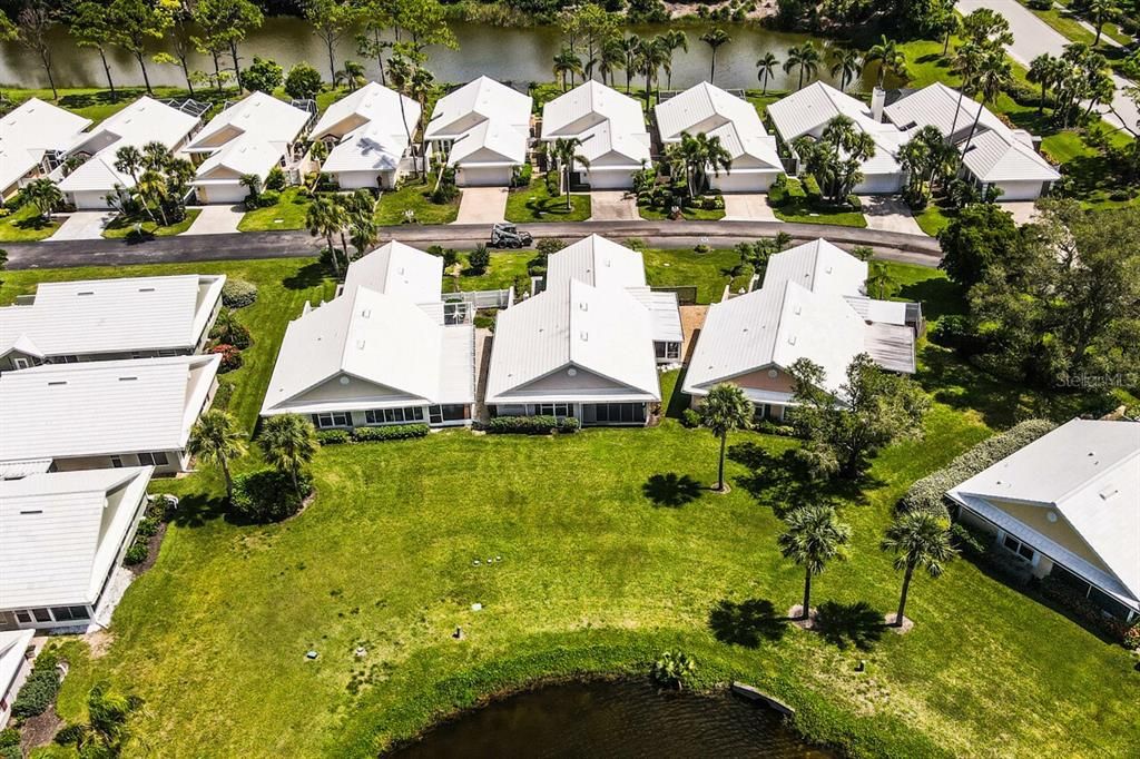 Под контрактом: $295,000 (2 спален, 2 ванн, 1492 Квадратных фут)