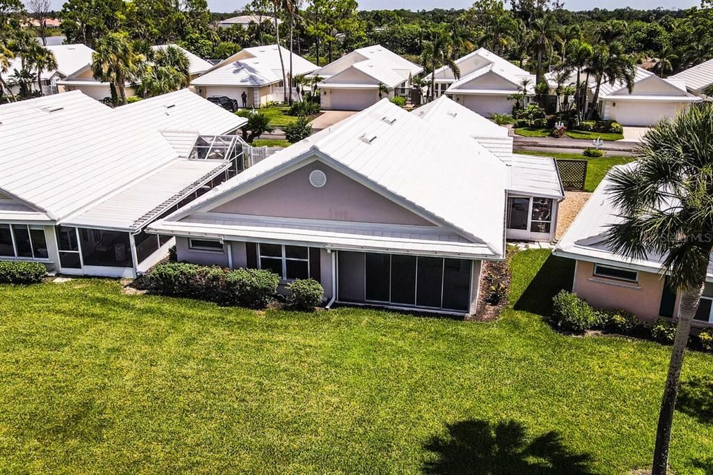 Под контрактом: $295,000 (2 спален, 2 ванн, 1492 Квадратных фут)