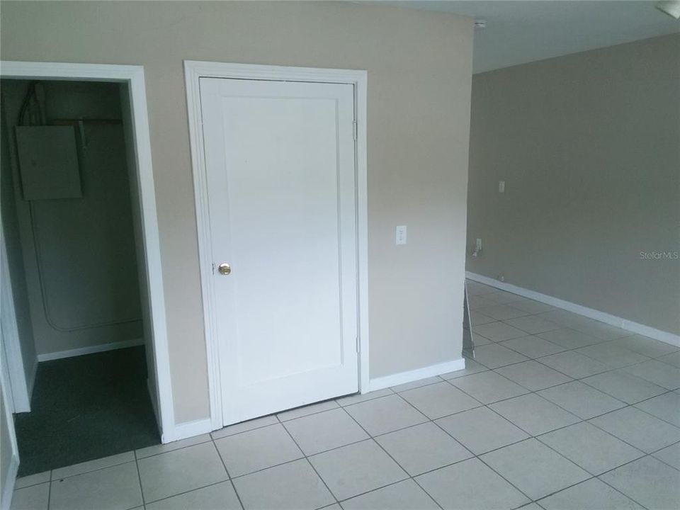 En Renta: $1,025 (0 camas, 1 baños, 442 Pies cuadrados)