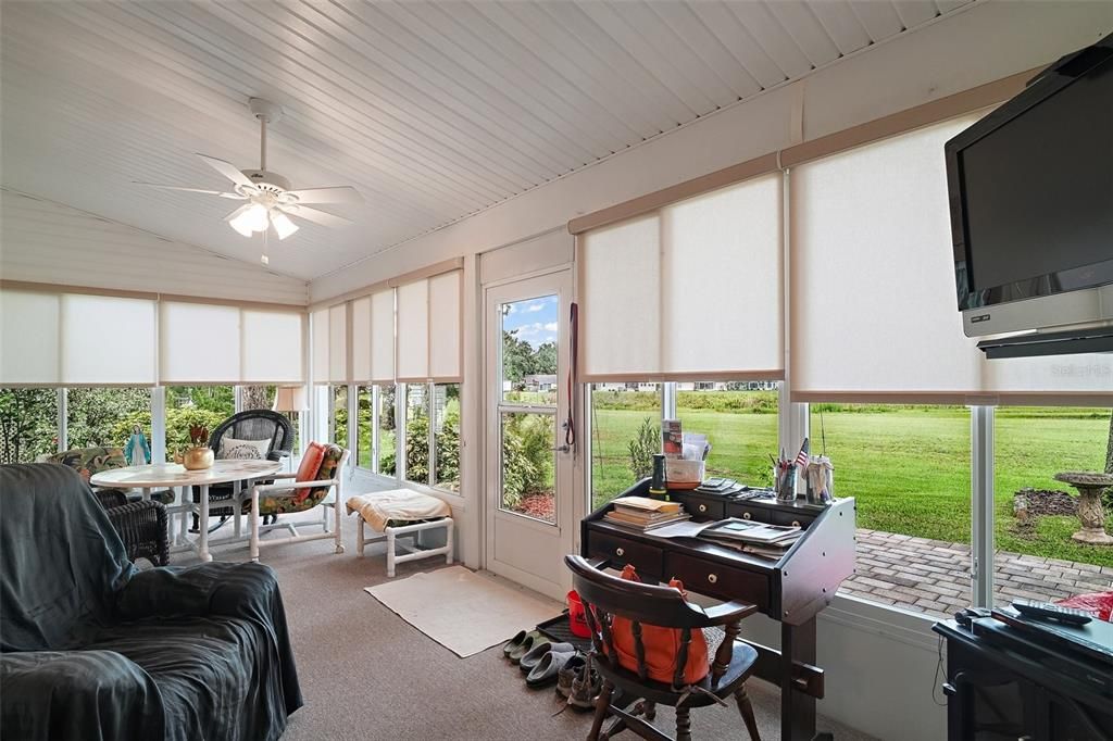 Active With Contract: $289,900 (3 beds, 2 baths, 1785 Square Feet)