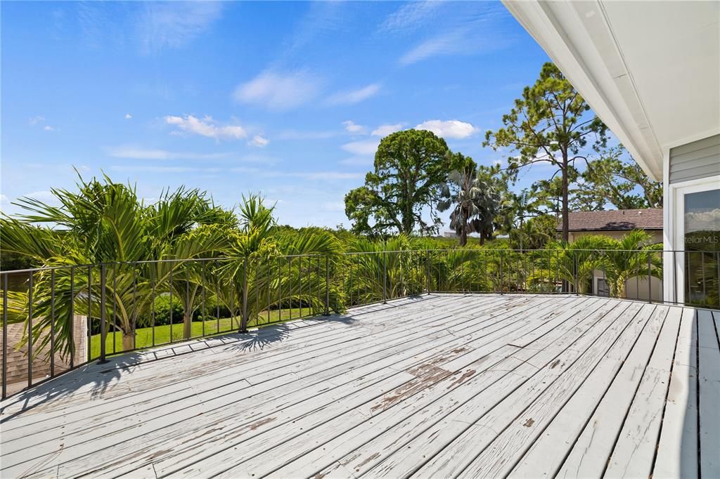 На продажу: $4,399,000 (10 спален, 9 ванн, 10619 Квадратных фут)