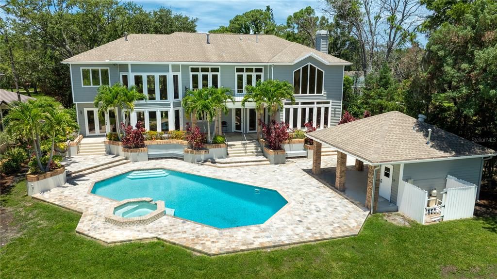 На продажу: $4,399,000 (10 спален, 9 ванн, 10619 Квадратных фут)