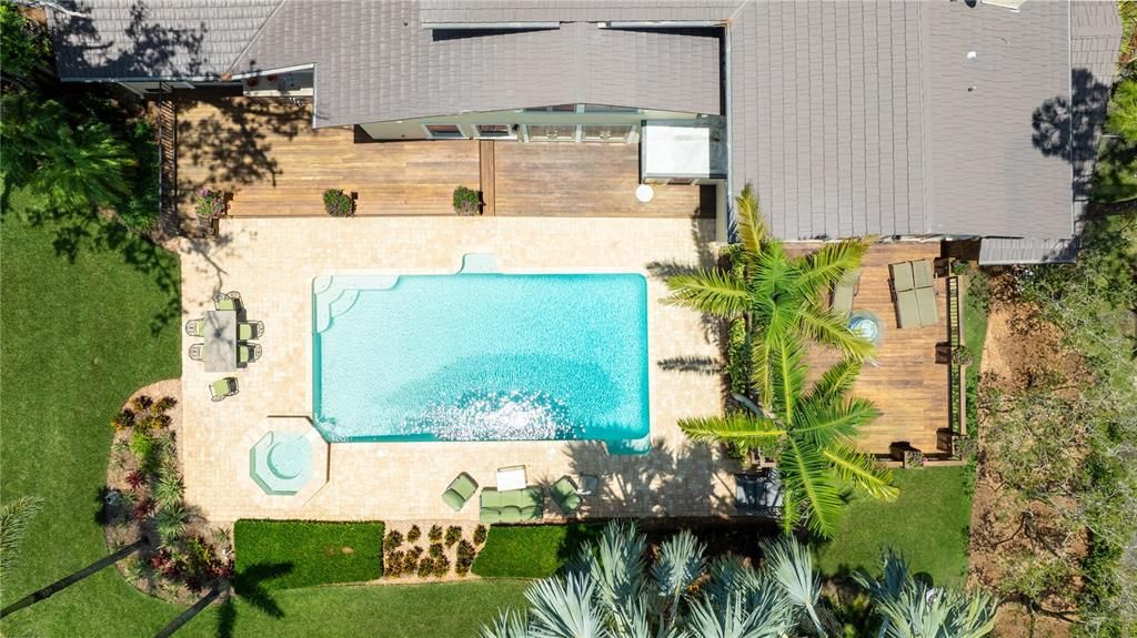 На продажу: $4,399,000 (10 спален, 9 ванн, 10619 Квадратных фут)