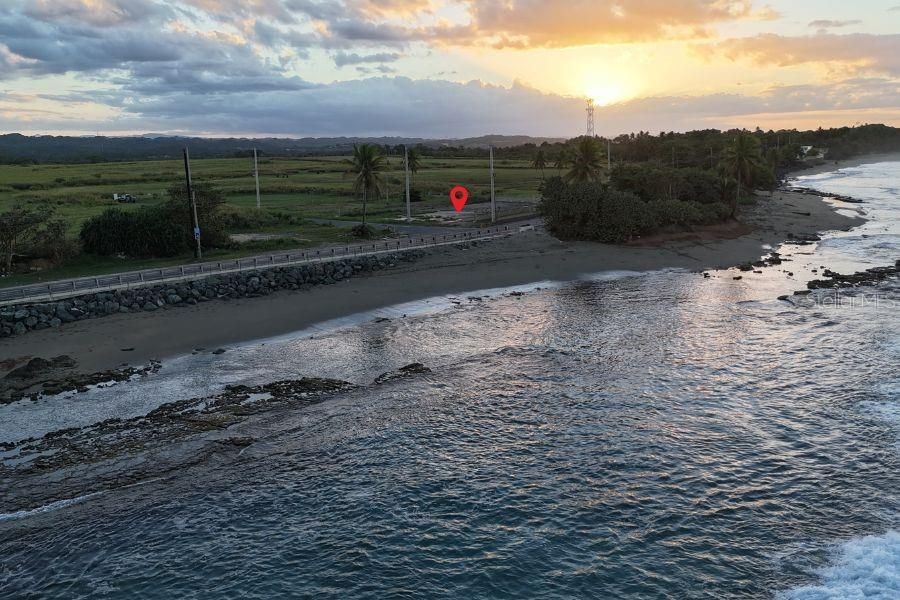 待售: $230,000 (0.25 acres)