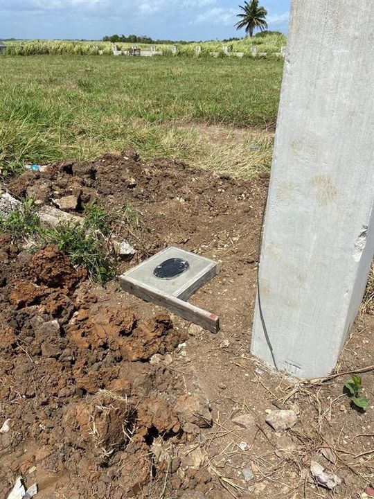 待售: $230,000 (0.25 acres)