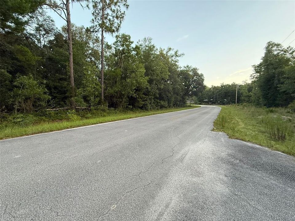 待售: $13,000 (0.23 acres)