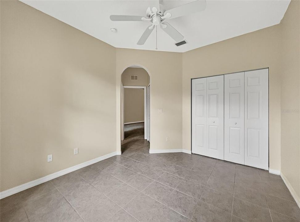 Activo con contrato: $325,000 (2 camas, 2 baños, 1578 Pies cuadrados)