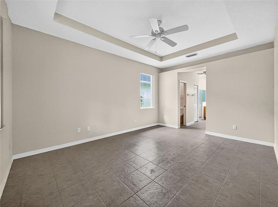 Activo con contrato: $325,000 (2 camas, 2 baños, 1578 Pies cuadrados)