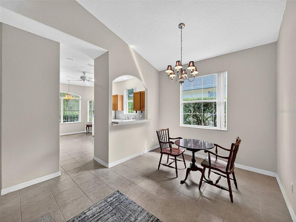 Activo con contrato: $325,000 (2 camas, 2 baños, 1578 Pies cuadrados)