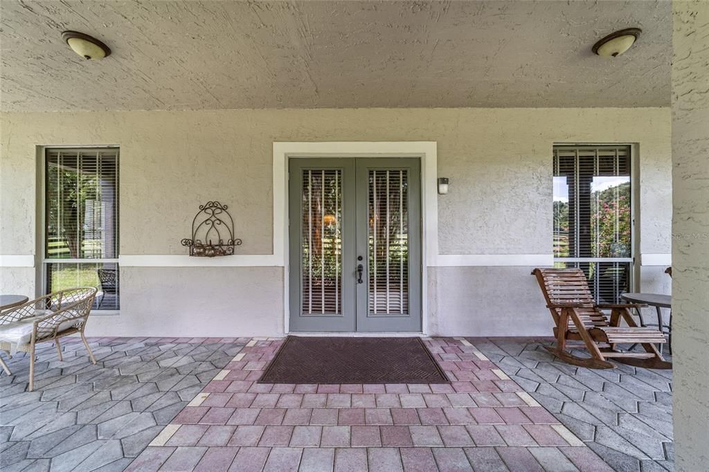 En Venta: $2,790,000 (3 camas, 2 baños, 2000 Pies cuadrados)