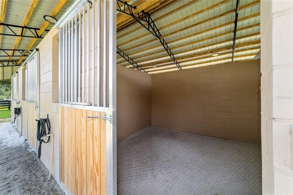 En Venta: $2,790,000 (3 camas, 2 baños, 2000 Pies cuadrados)