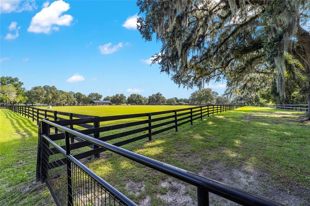 En Venta: $2,790,000 (3 camas, 2 baños, 2000 Pies cuadrados)