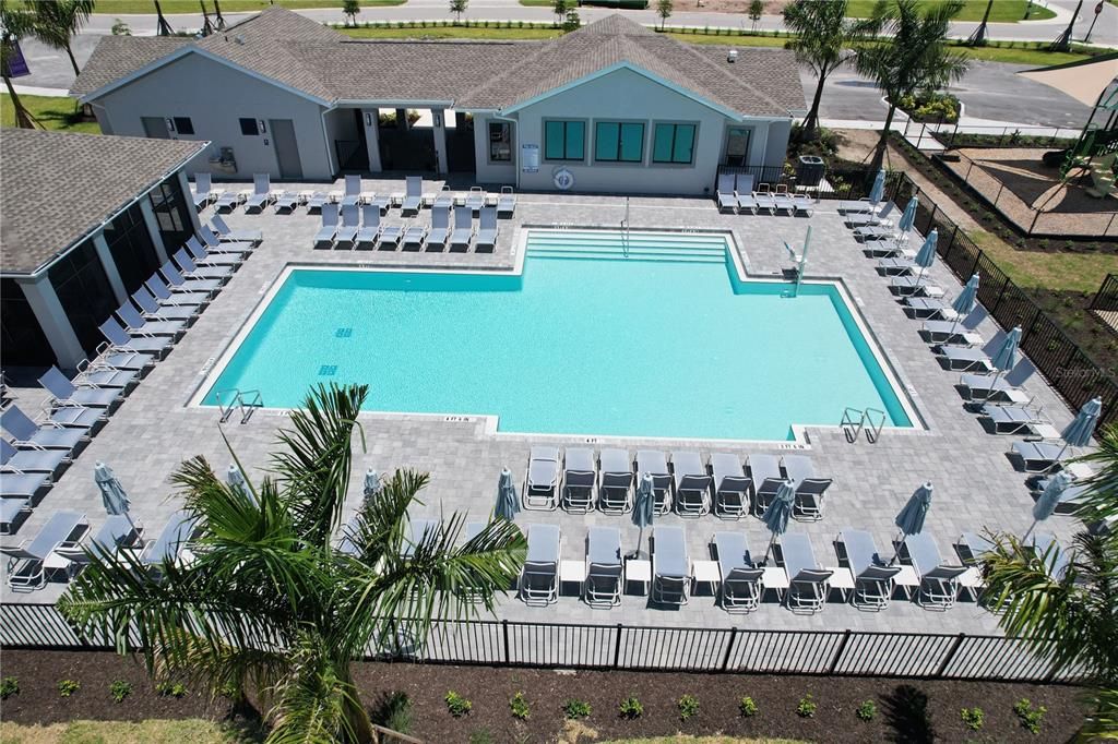 For Rent: $4,200 (2 beds, 2 baths, 1569 Square Feet)