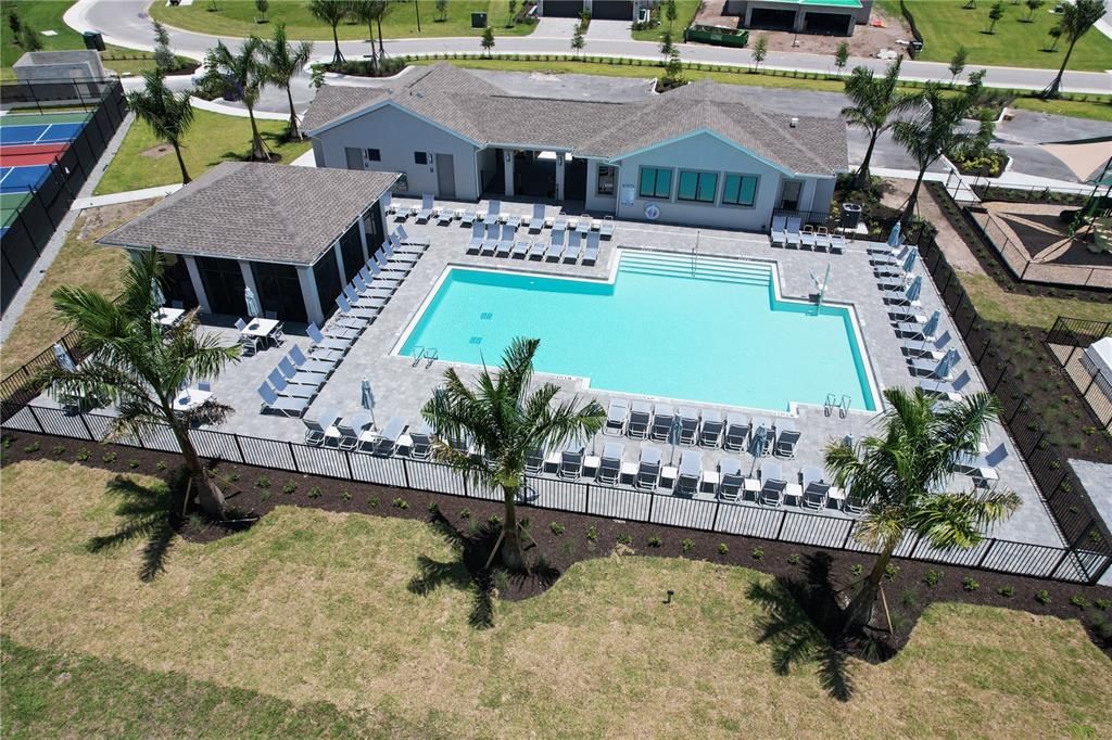 For Rent: $4,200 (2 beds, 2 baths, 1569 Square Feet)