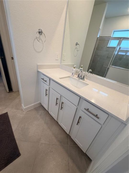 For Rent: $3,200 (2 beds, 2 baths, 1569 Square Feet)