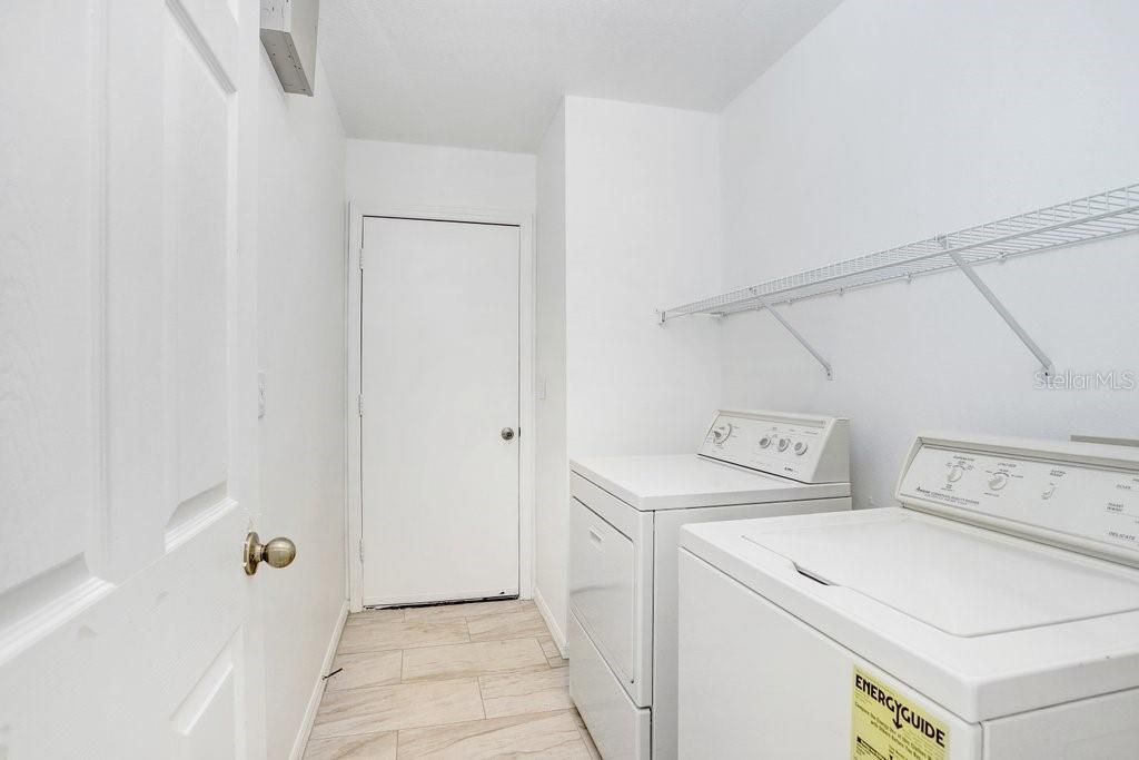 待售: $365,000 (3 贝兹, 2 浴室, 1629 平方英尺)