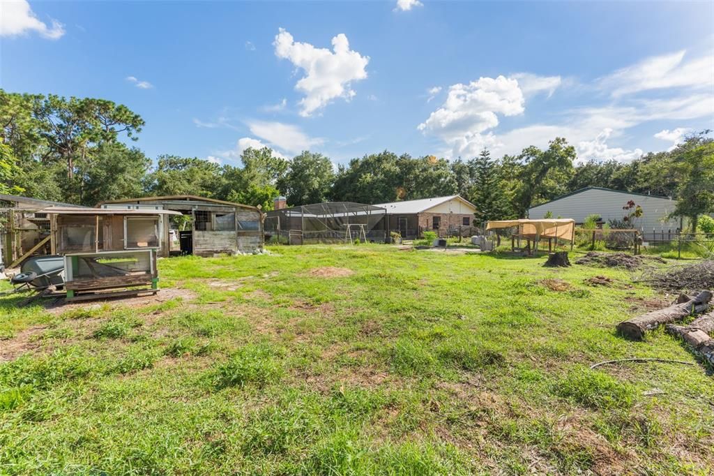 合同活跃: $895,000 (4 贝兹, 3 浴室, 2804 平方英尺)