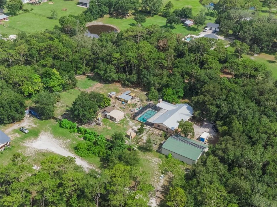 合同活跃: $895,000 (4 贝兹, 3 浴室, 2804 平方英尺)