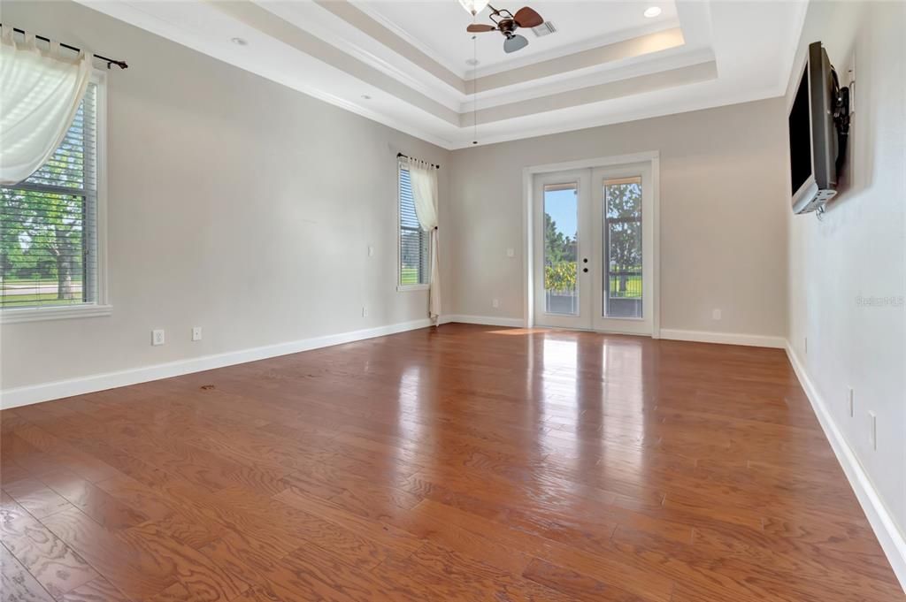 En Venta: $749,900 (4 camas, 3 baños, 3592 Pies cuadrados)