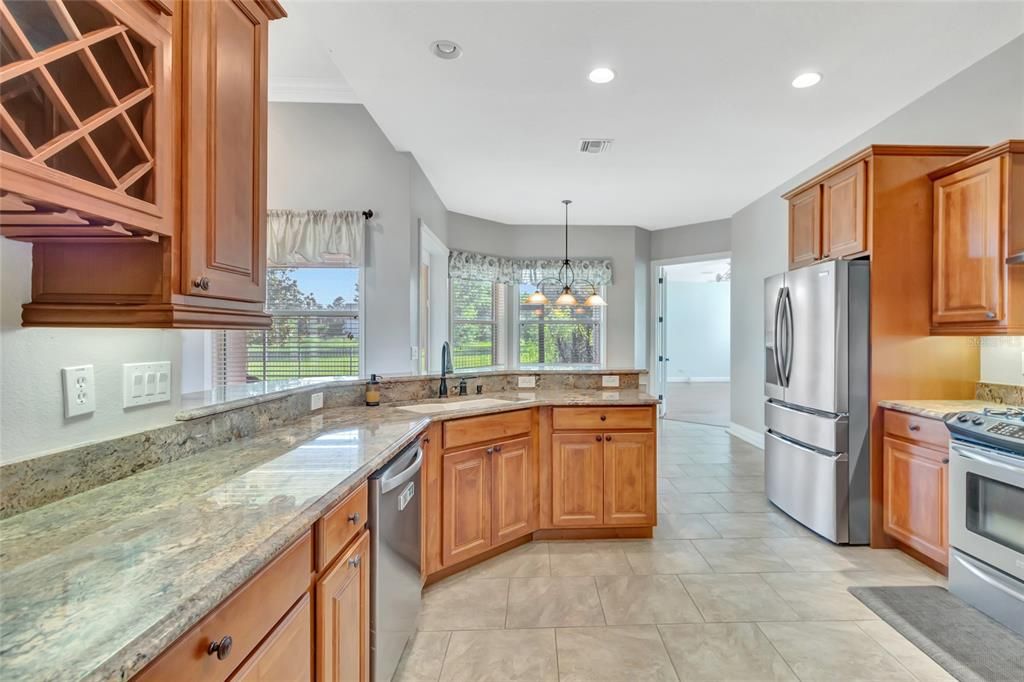 En Venta: $749,900 (4 camas, 3 baños, 3592 Pies cuadrados)