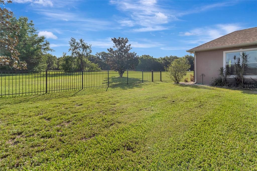 En Venta: $749,900 (4 camas, 3 baños, 3592 Pies cuadrados)