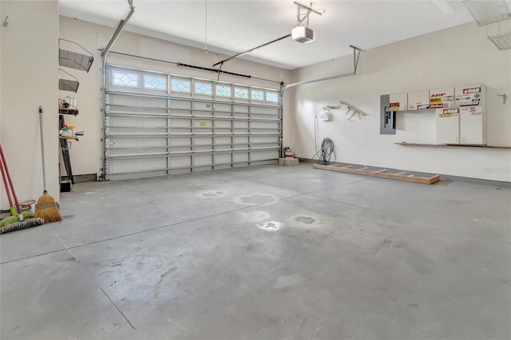 En Venta: $749,900 (4 camas, 3 baños, 3592 Pies cuadrados)