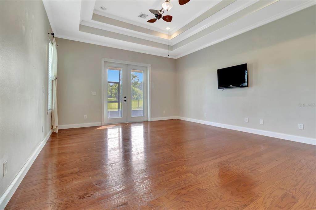 En Venta: $749,900 (4 camas, 3 baños, 3592 Pies cuadrados)