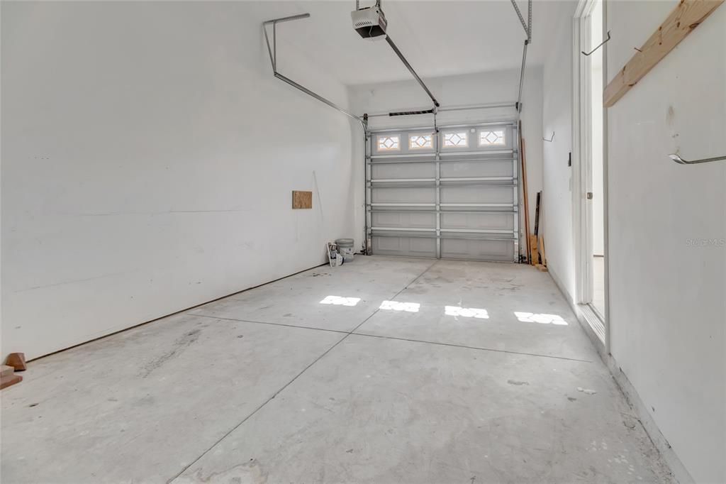 En Venta: $749,900 (4 camas, 3 baños, 3592 Pies cuadrados)