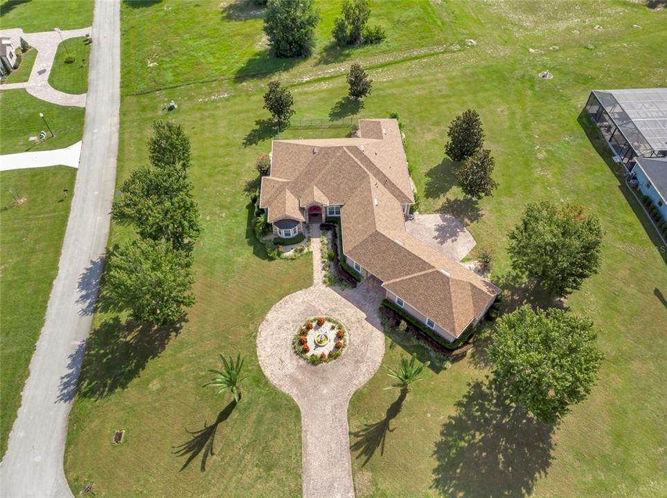 En Venta: $749,900 (4 camas, 3 baños, 3592 Pies cuadrados)