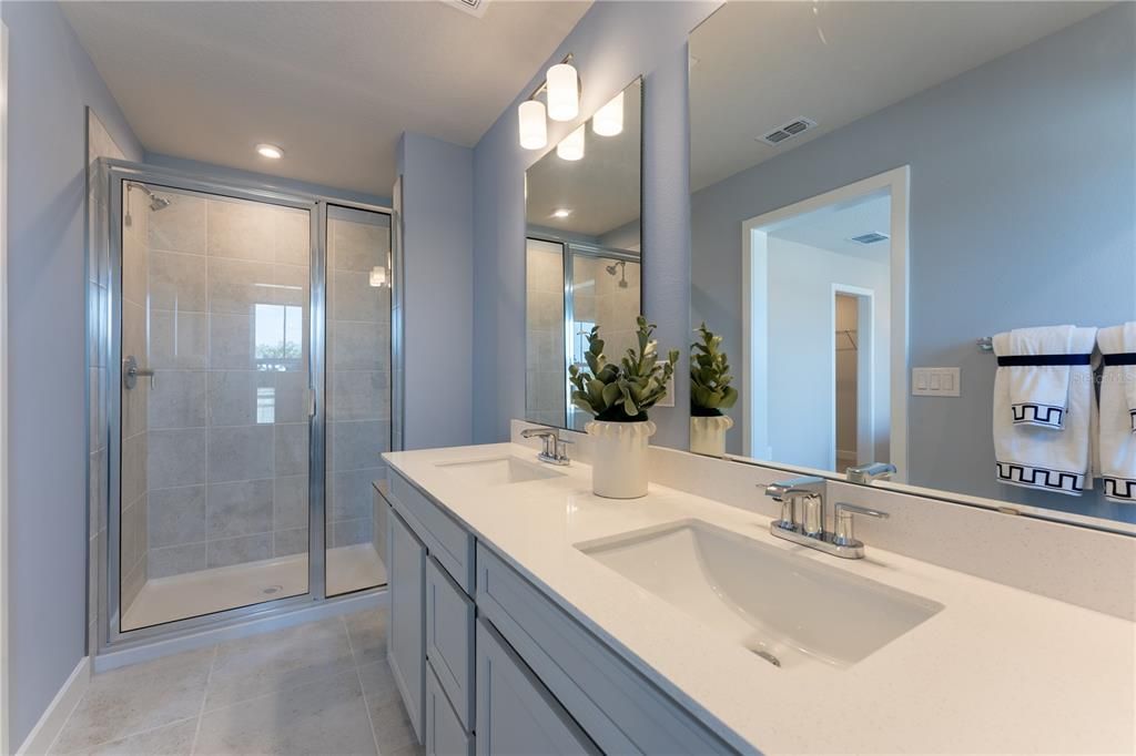 Activo con contrato: $349,990 (3 camas, 2 baños, 1687 Pies cuadrados)