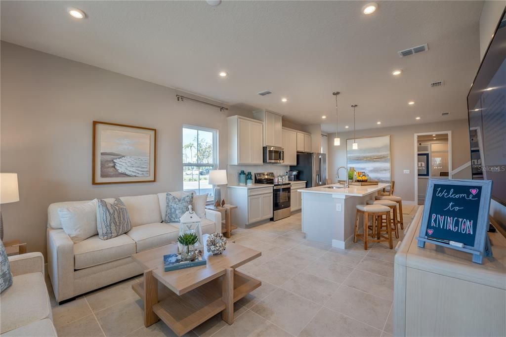 Activo con contrato: $349,990 (3 camas, 2 baños, 1687 Pies cuadrados)