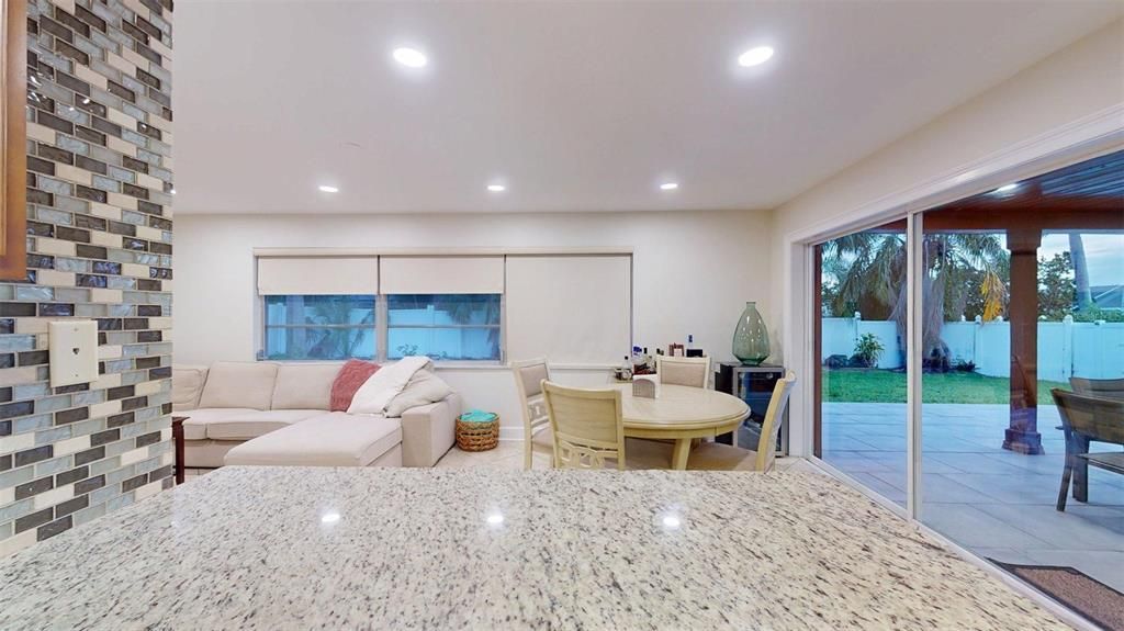 En Venta: $650,000 (3 camas, 2 baños, 1770 Pies cuadrados)