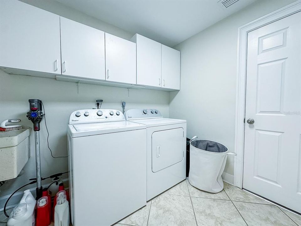 En Venta: $650,000 (3 camas, 2 baños, 1770 Pies cuadrados)